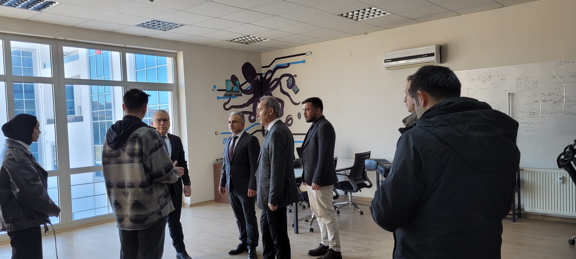 Sivas Valisi Dr. Yılmaz Şimşek’ten Cumhuriyet Teknokent’e Ziyaret